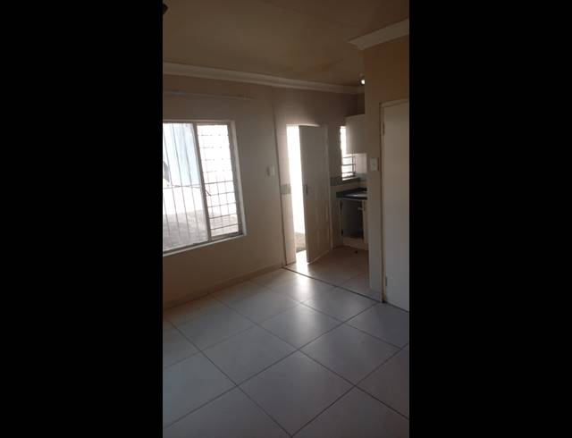 1 bed property to rent in OBSERVATORY